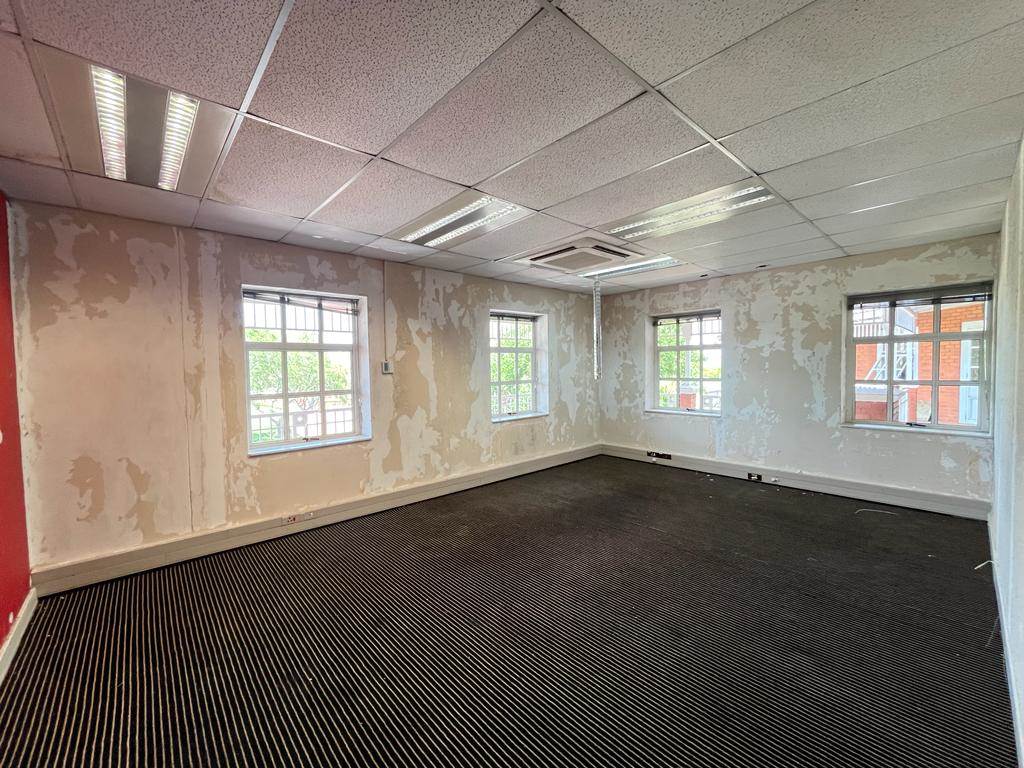 303  m² Commercial space in Bryanston photo number 7