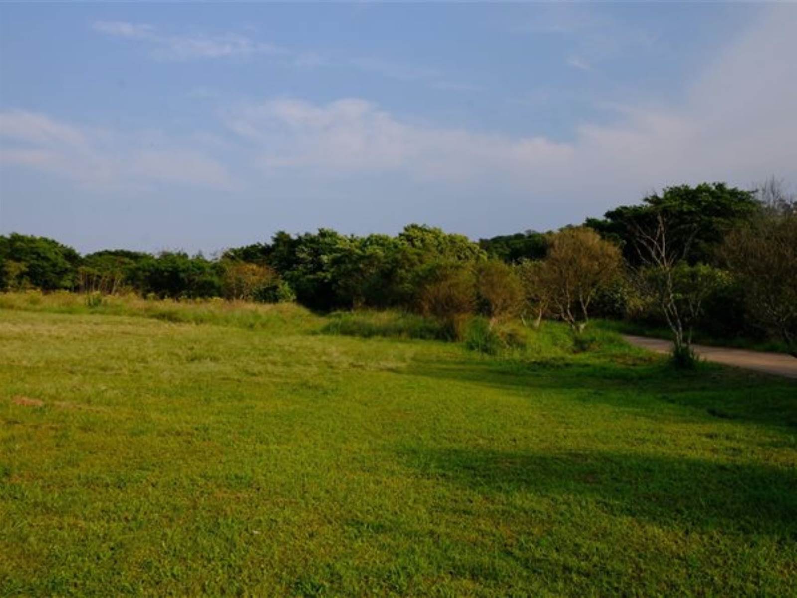 1170 m² Land available in Cotswold Downs Estate photo number 4