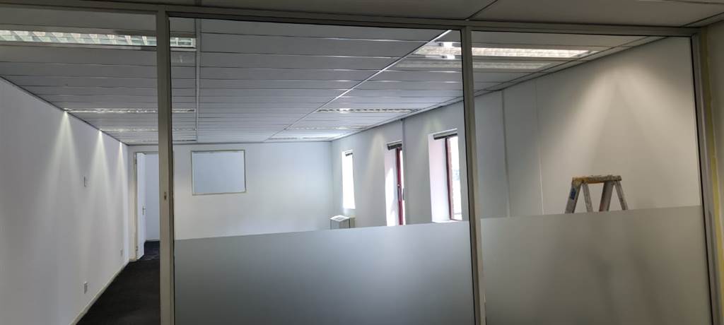 95  m² Office Space in Waverley photo number 4