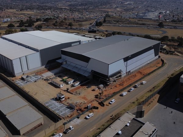 5 393 m² Industrial space 5 393 m² Industrial space