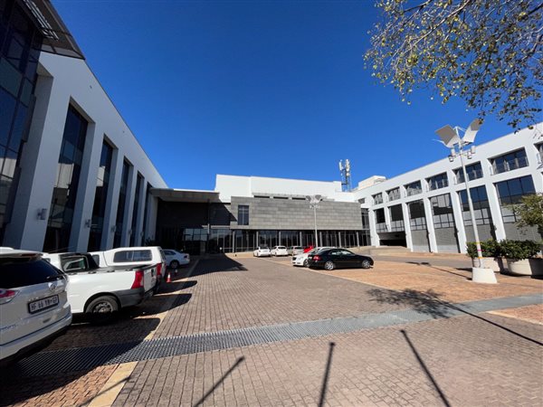 56  m² Office Space in Rivonia