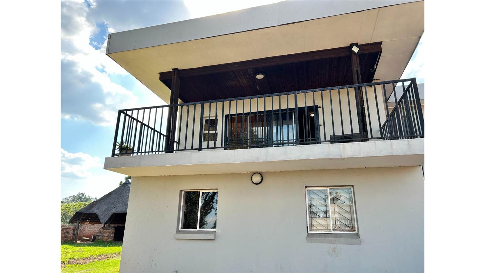 16 Bed House in Vereeniging photo number 4