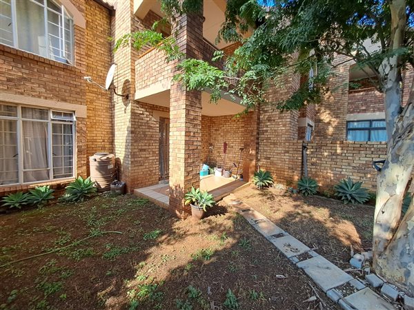 2 Bedroom Apartment 2 Bedroom Apartment