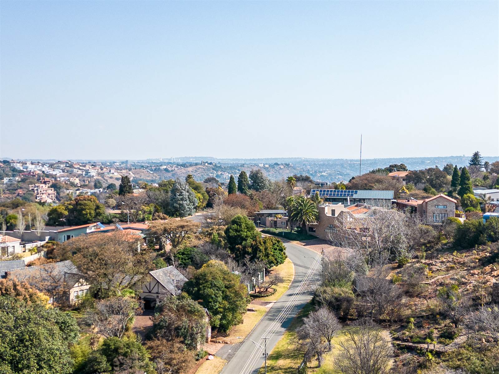 1660 m² Land available in Northcliff photo number 7