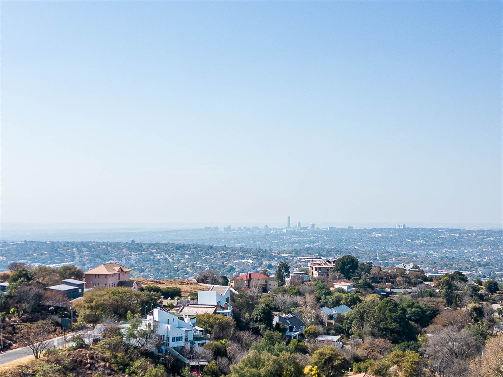 1660 m² Land available in Northcliff photo number 1