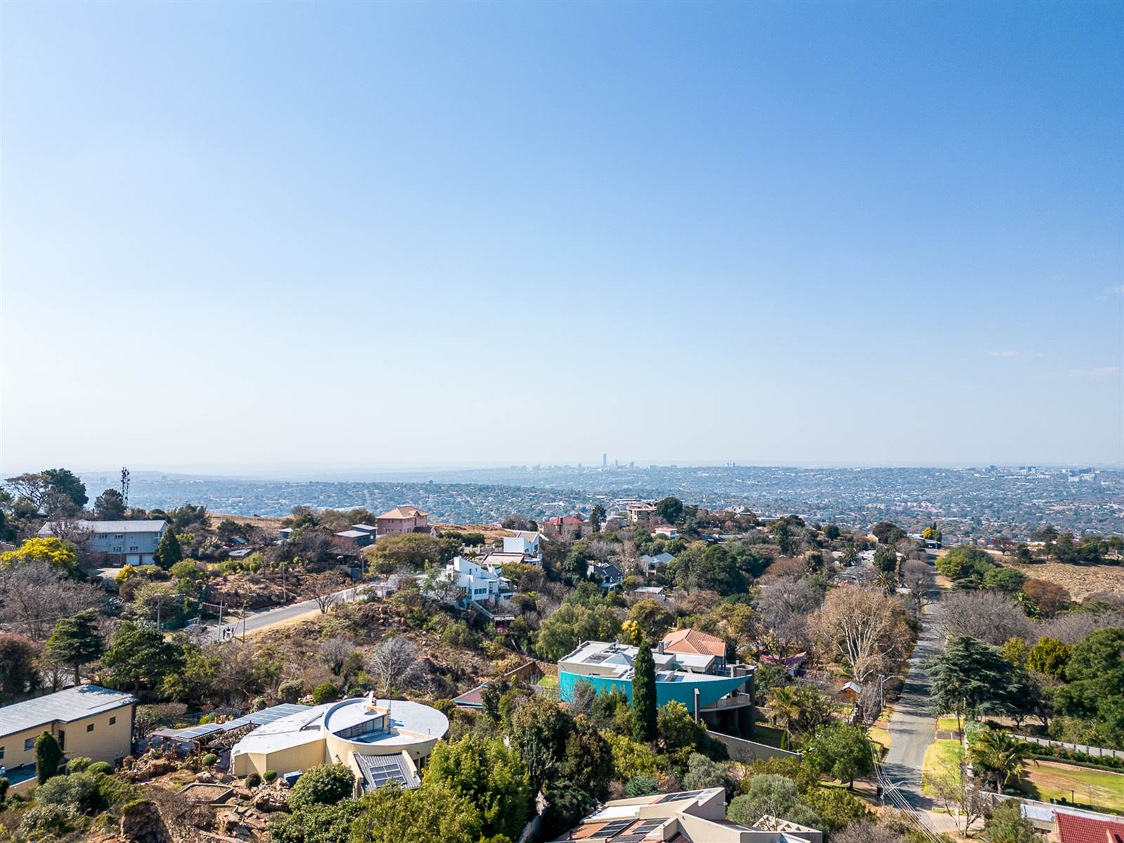 1660 m² Land available in Northcliff photo number 9