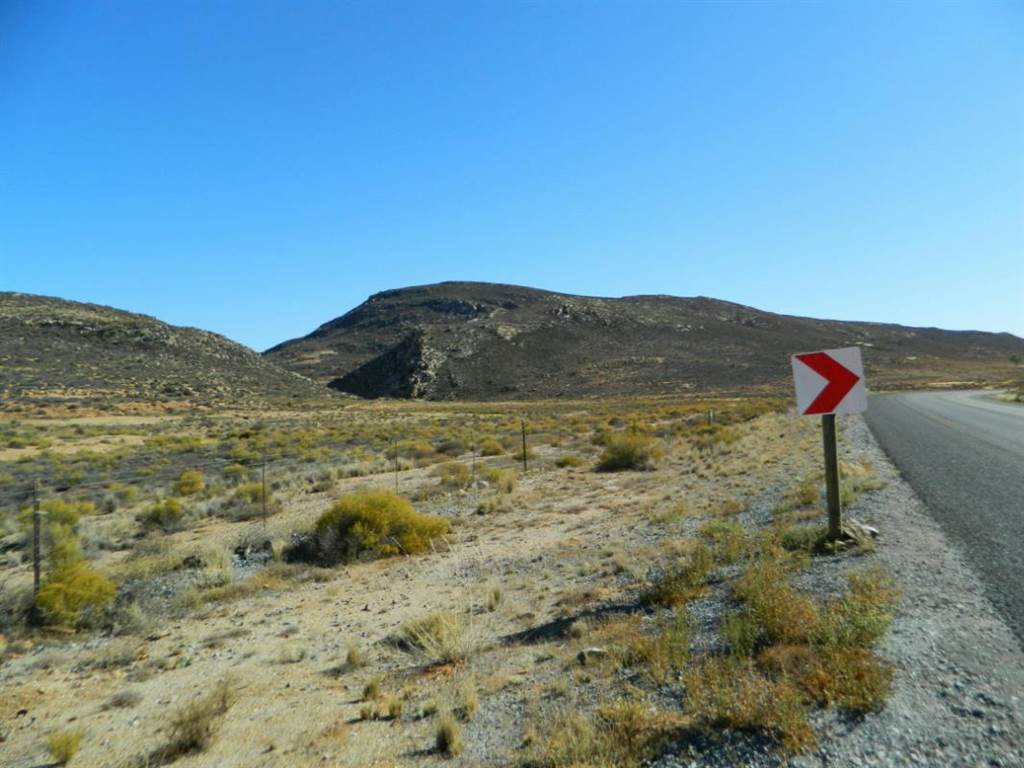 102.5 ha Land available in Springbok photo number 5