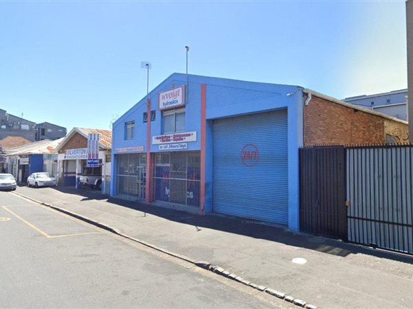 349  m² Industrial space in Maitland