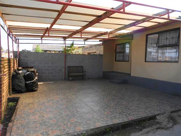 3 Bedroom House 3 Bedroom House