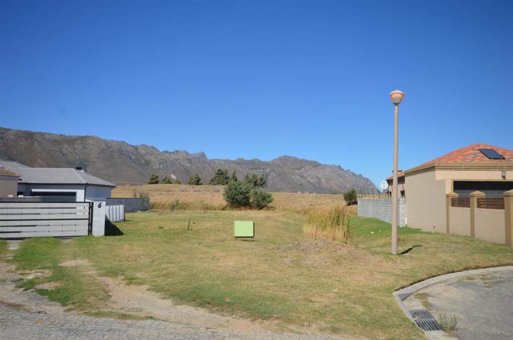 502 m² Land available in Fairview Golf Estate photo number 8