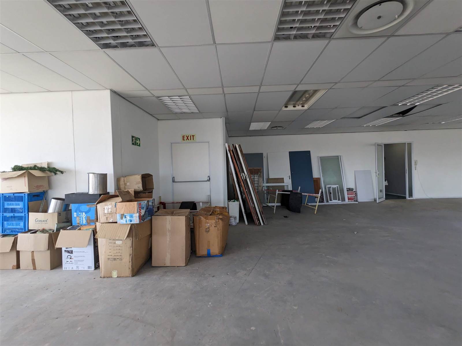 295  m² Commercial space in Milnerton Central photo number 14