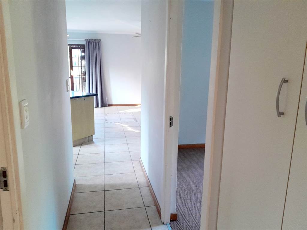 2 Bed Apartment in Westville photo number 4