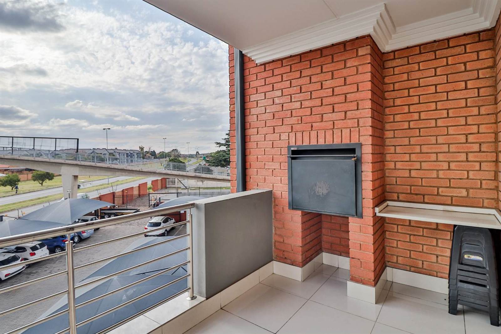 3 Bed Apartment in Eveleigh photo number 5