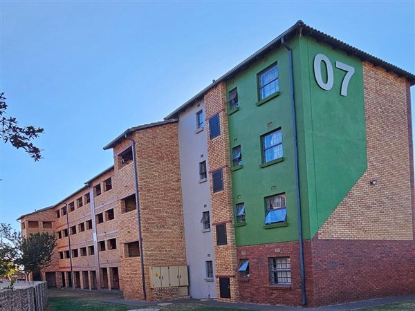 2 Bed Flat
