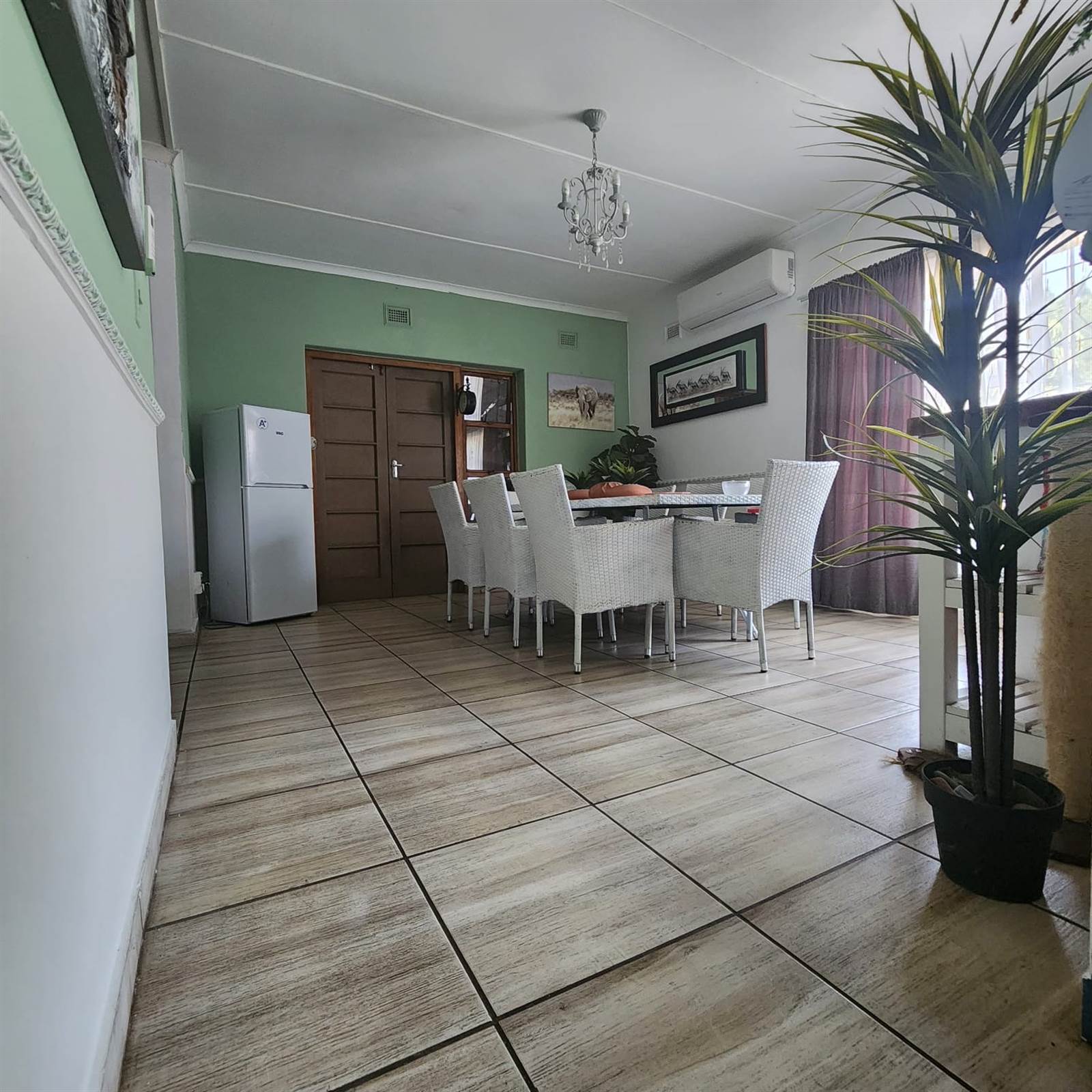 4 Bed House in Richards Bay Central photo number 3