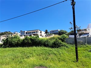1012 m² Land available in Tongaat Beach