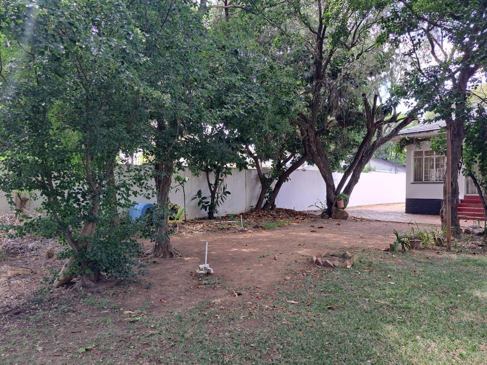 1265 m² Land available in Waterkloof photo number 19