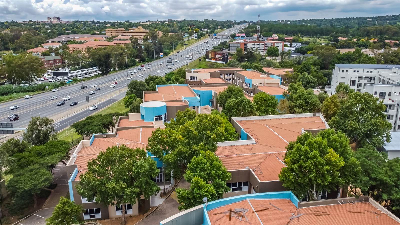 13122  m² Commercial space in Rivonia photo number 2