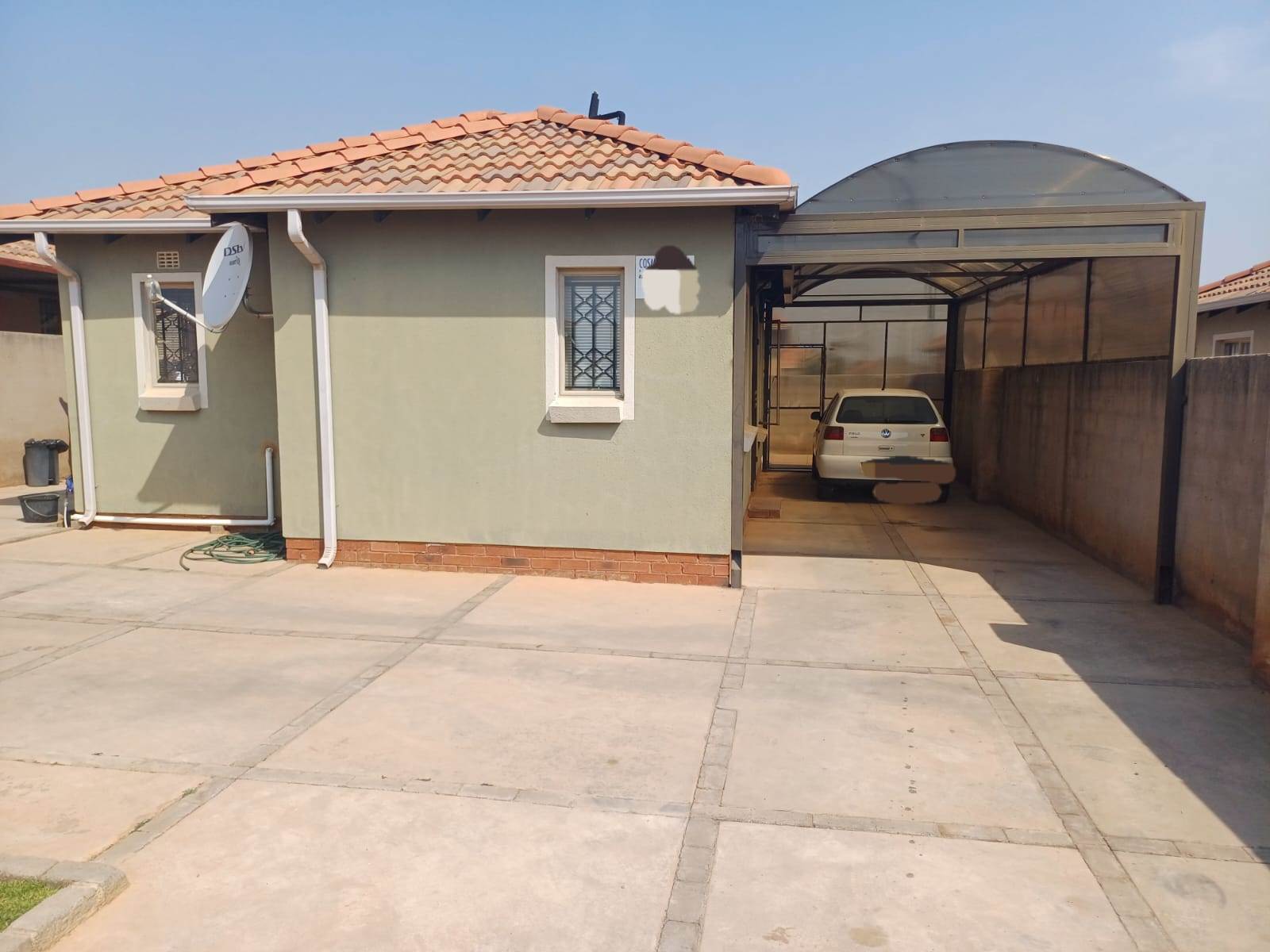 2 Bed House in Mamelodi East photo number 2