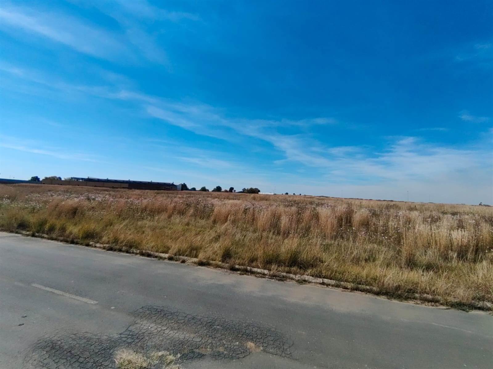 3035 m² Land available in Secunda photo number 1