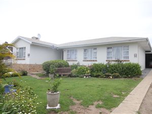 House in Sunny Ridge