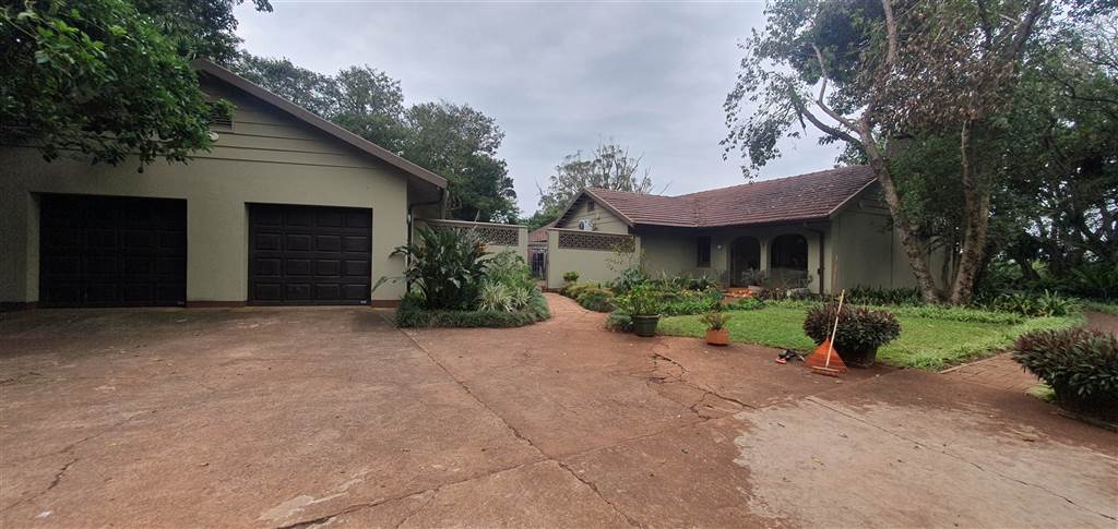 4 Bed House in Nyala Park photo number 3