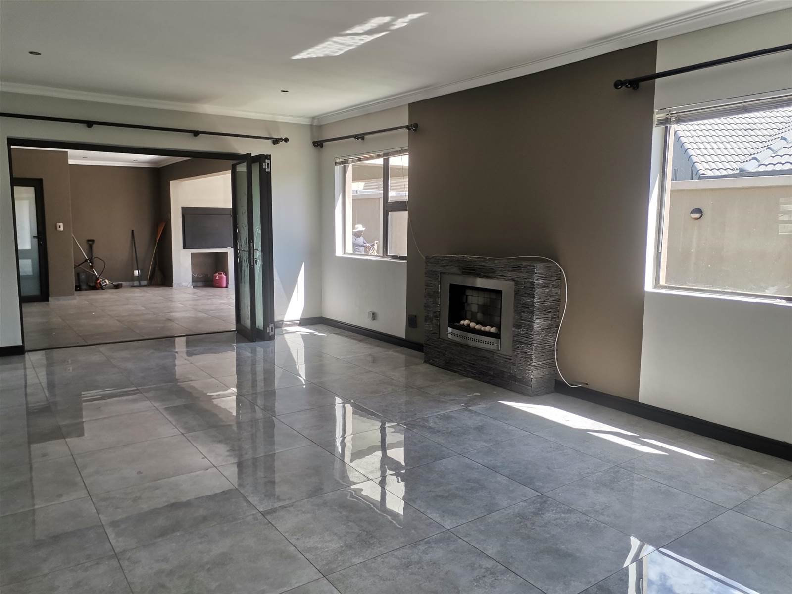 5 Bed House in Raslouw Manor photo number 12