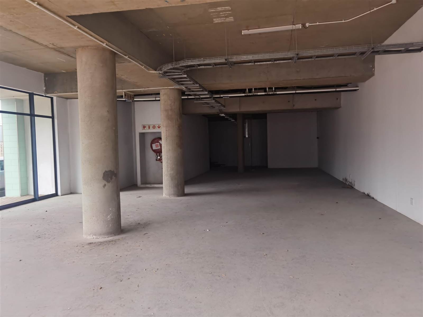 195  m² Retail Space in Woodstock photo number 21