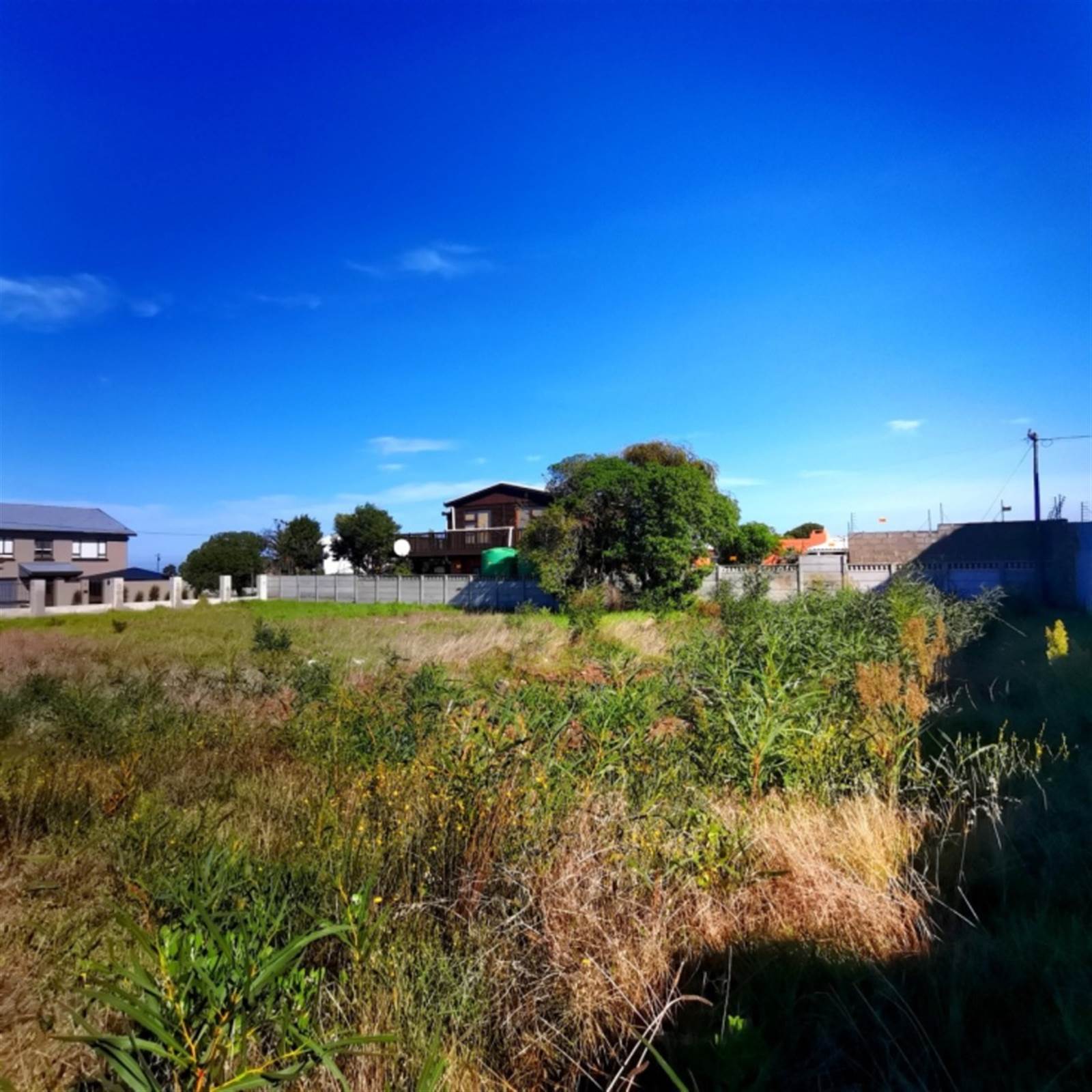 833 m² Land available in Sandbaai photo number 4