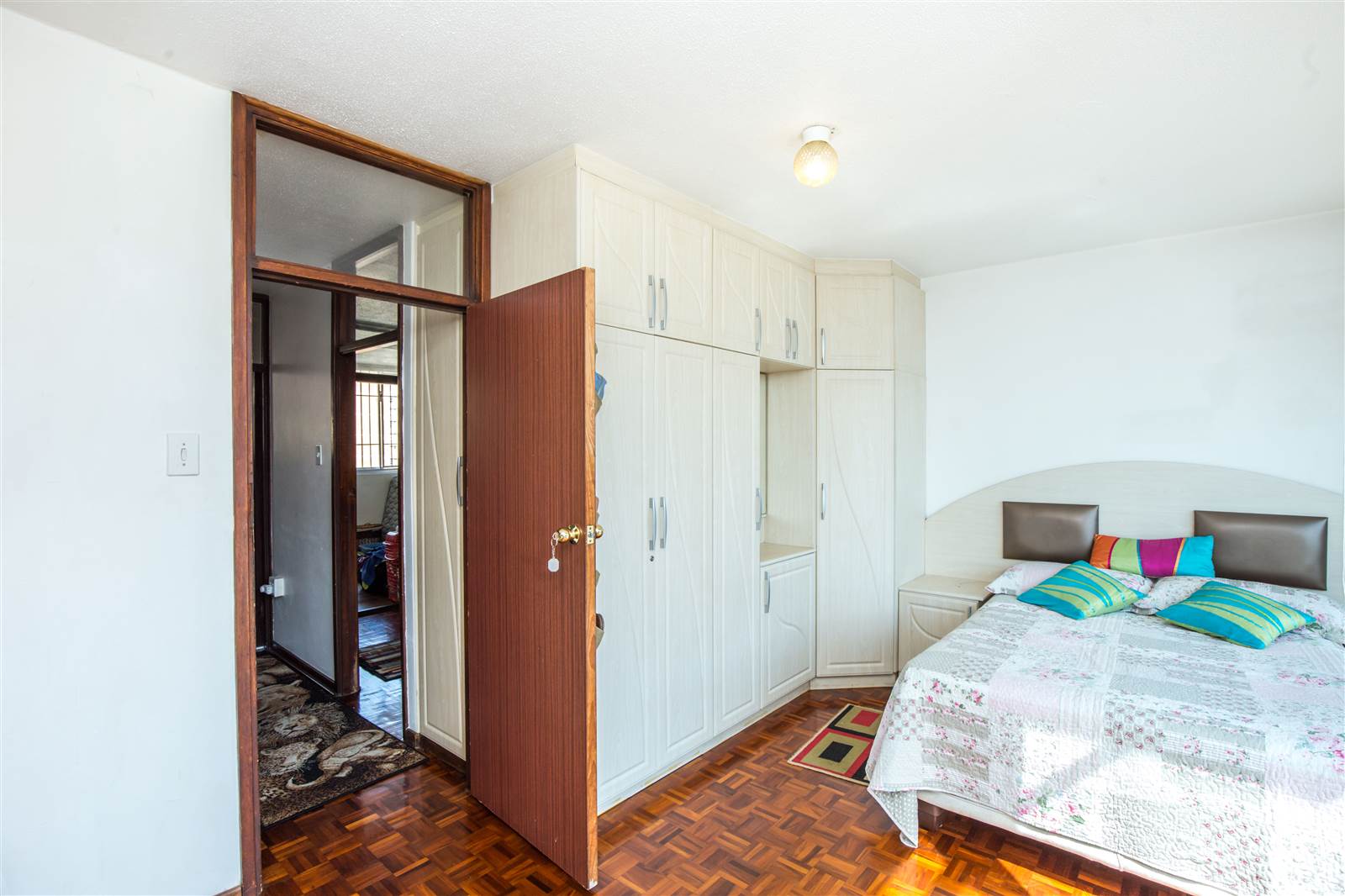 2.5 Bed Apartment in Durban CBD photo number 18