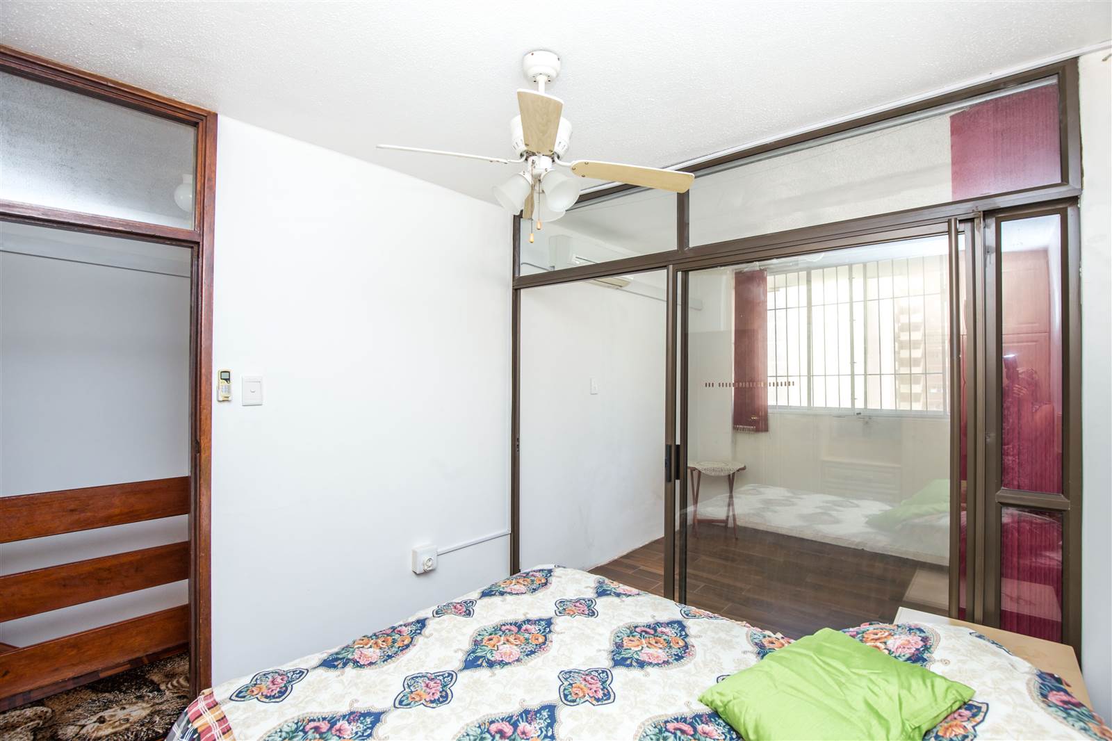 2.5 Bed Apartment in Durban CBD photo number 23