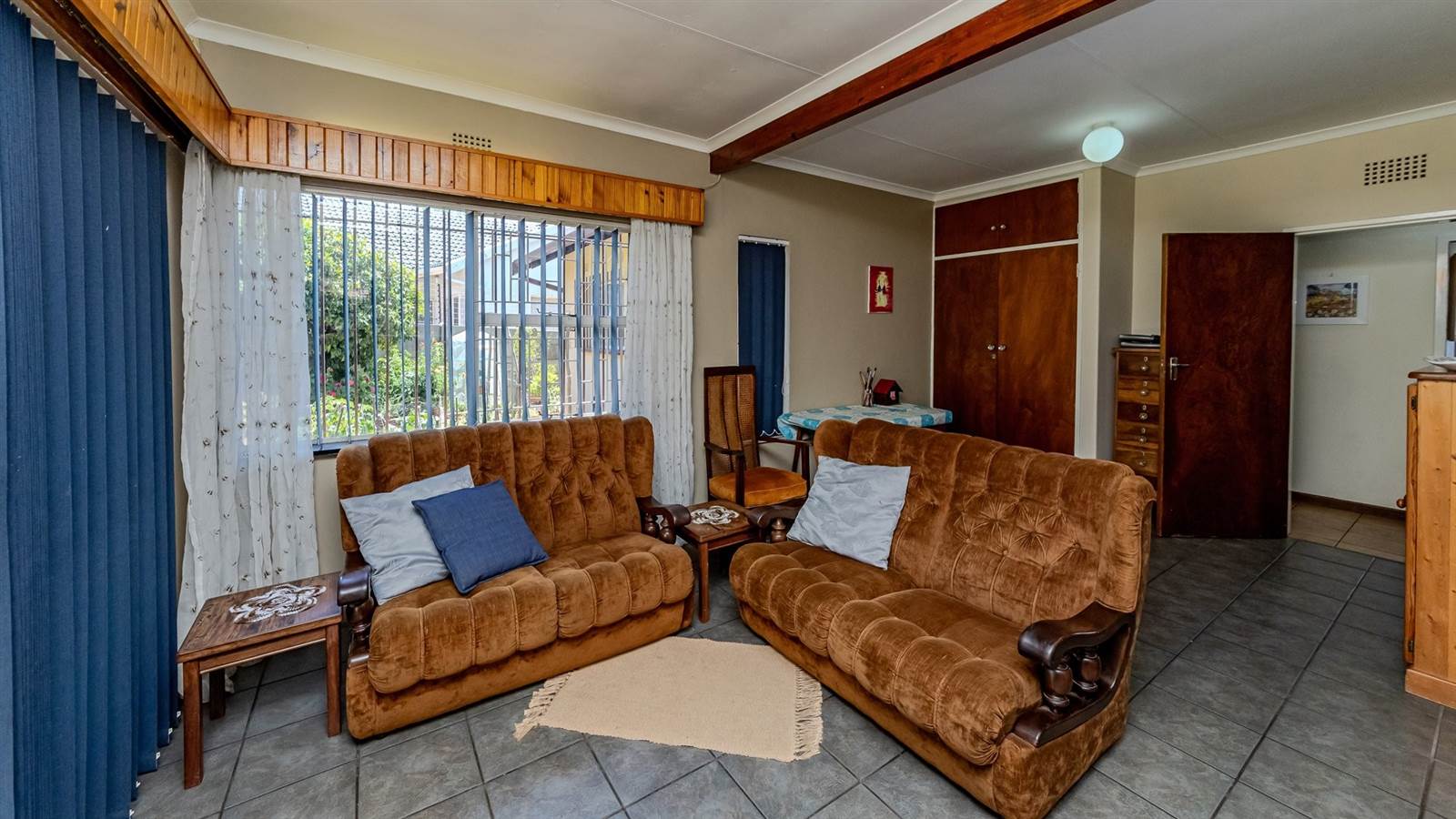 4 Bed House in Ontdekkers Park photo number 13