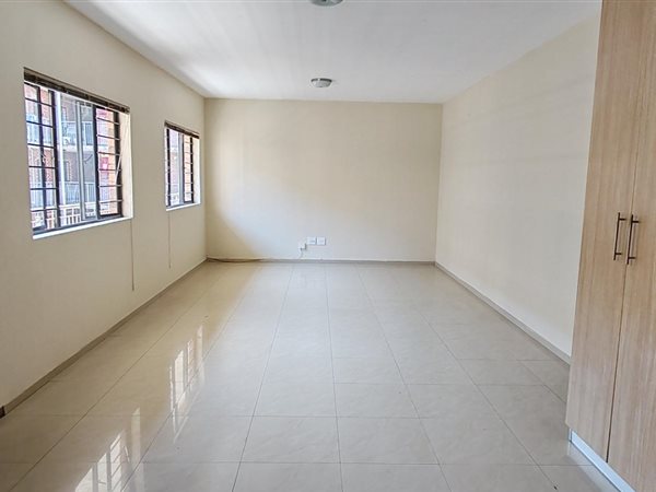 3 Bed Apartment