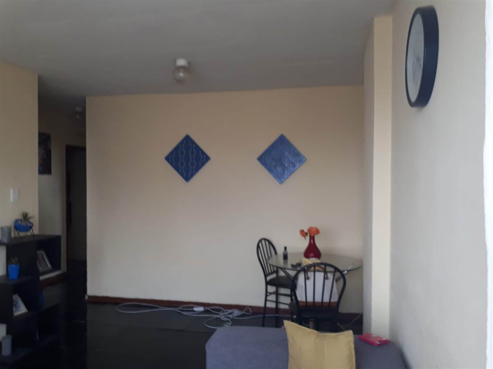 1 Bed Apartment in Sophiatown photo number 14