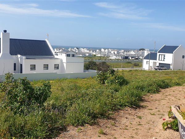 758 m² Land available in Da Gama Bay