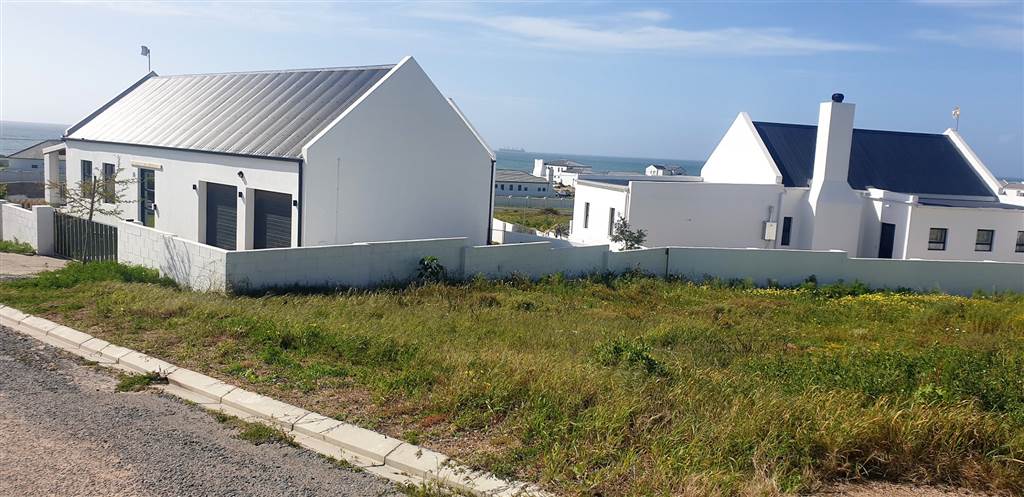 758 m² Land available in Da Gama Bay photo number 5