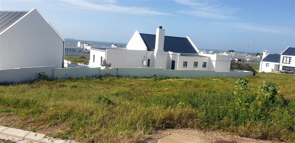 758 m² Land available in Da Gama Bay photo number 4
