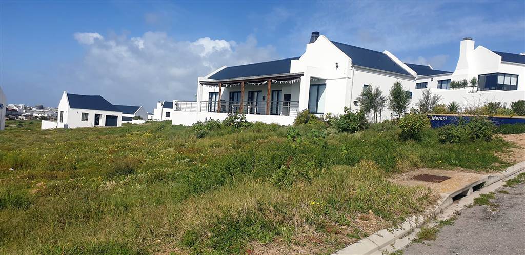 758 m² Land available in Da Gama Bay photo number 8