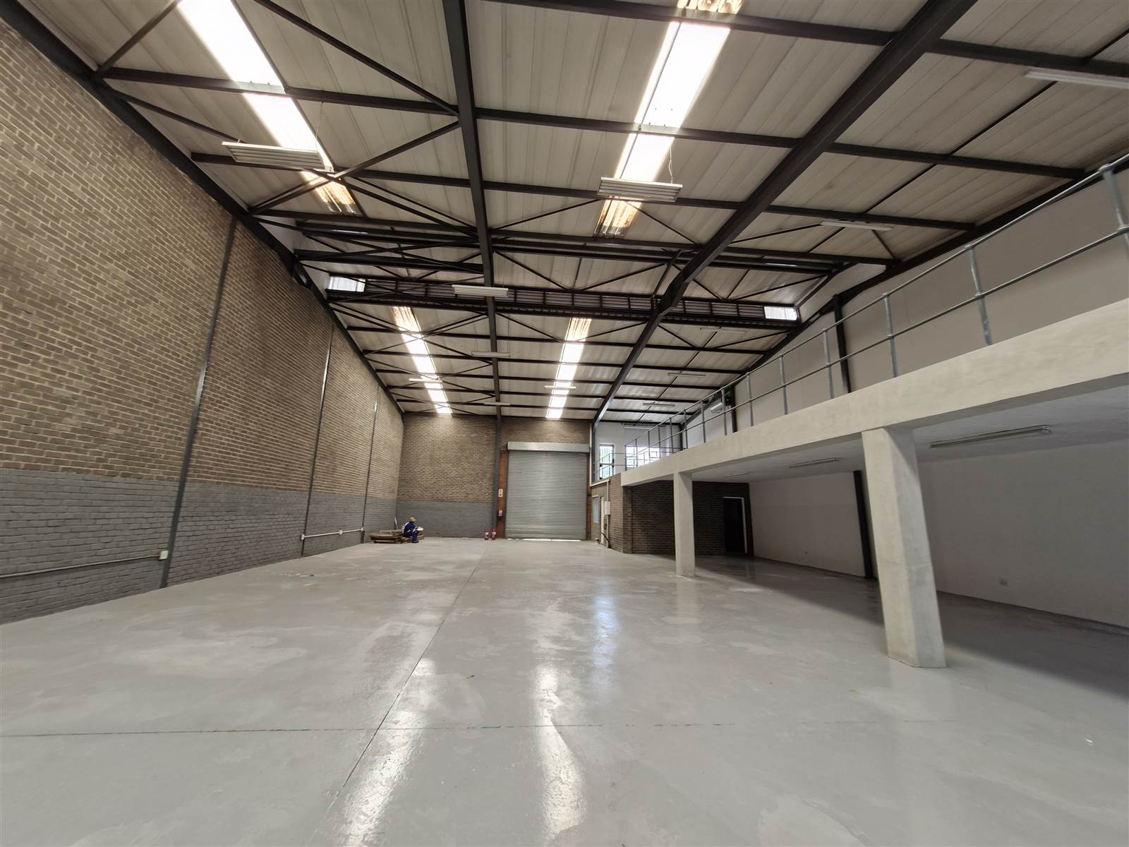 510  m² Industrial space in Commercia photo number 5