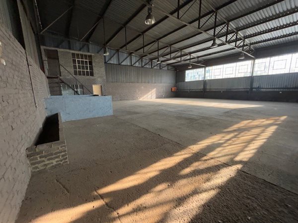 480  m² Industrial space