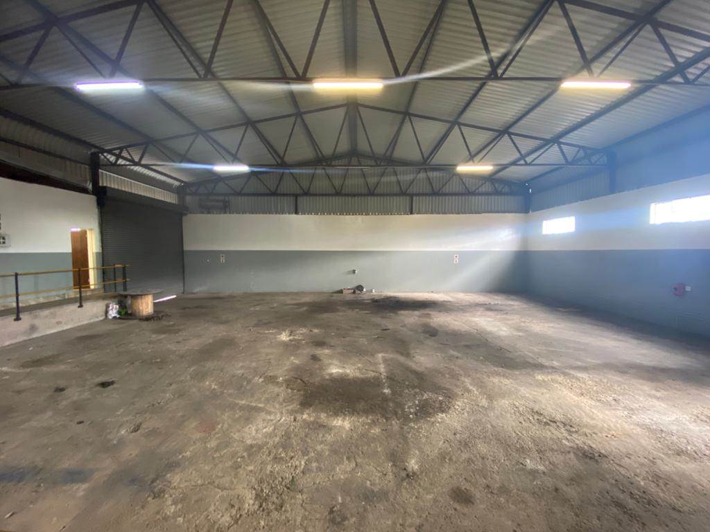 890  m² Commercial space in Bankenveld photo number 16