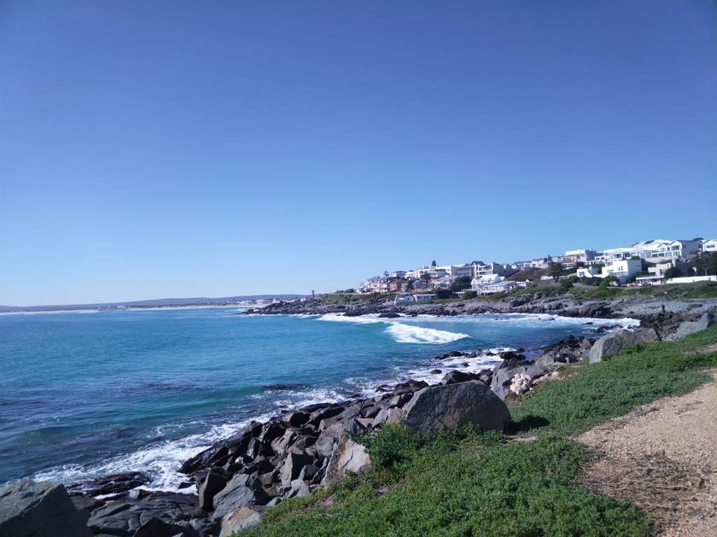 896 m² Land available in Yzerfontein photo number 16