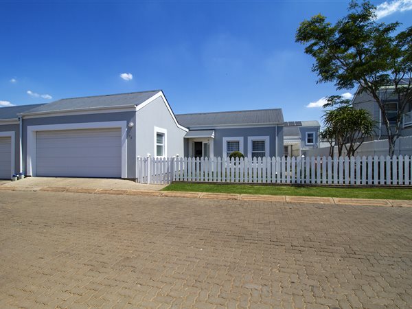 3 Bed House in Waterkloof Park