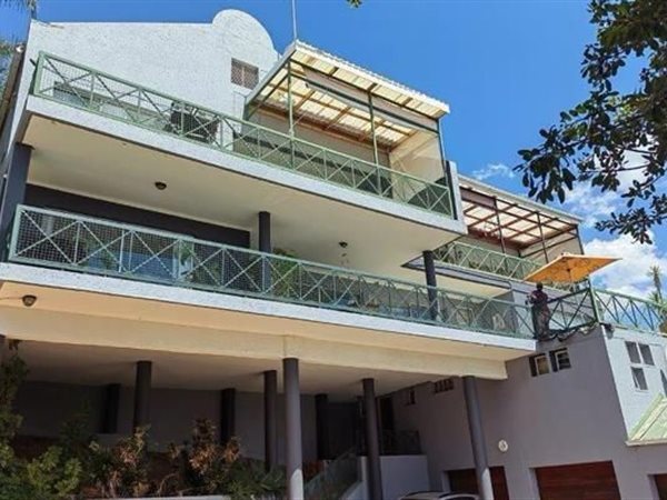 3 Bedroom House 3 Bedroom House