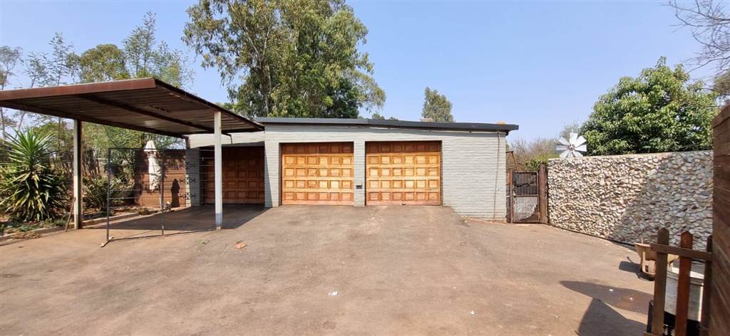 1600  m² Industrial space in Randfontein photo number 1