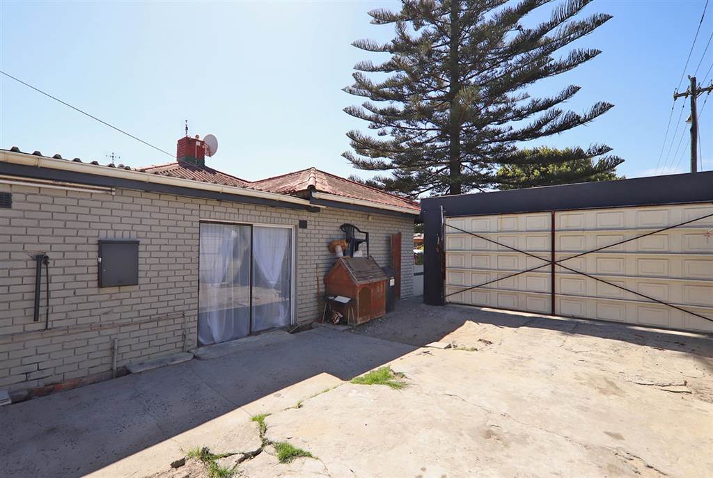 3 Bed House in Matroosfontein photo number 19