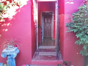 2 Bed House in Greymont