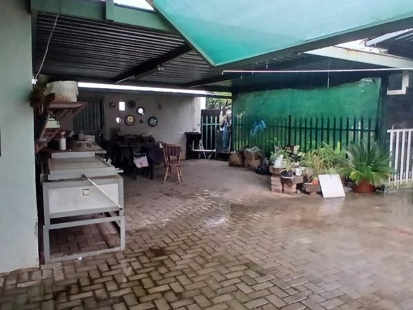 3 Bedroom House 3 Bedroom House