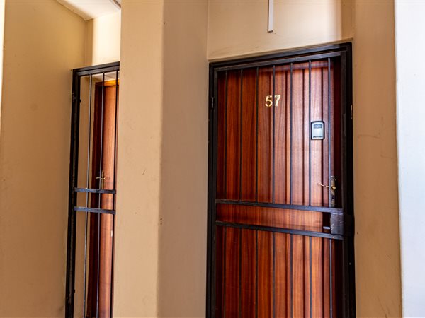 1 Bed House in Oukraal Estate