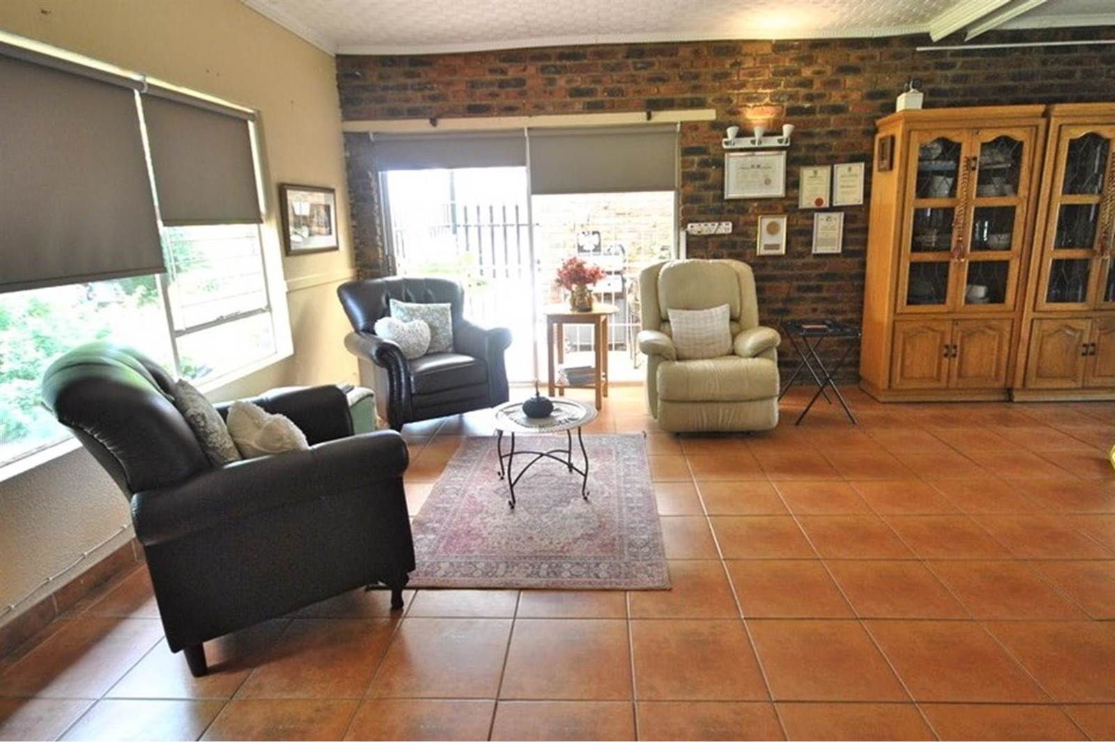 4 Bed House in Vaalpark photo number 5